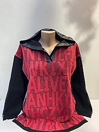 DERİ DETAY KAPŞONLU TRİKO