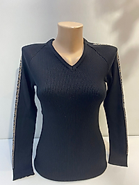 V YAKA FİTİLLİ KOL DETAY TRİKO