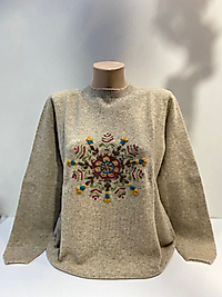 NAKIŞ DETAY YÜN KAZAK